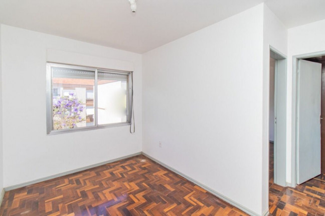 Imagem Imóvel com 2 Quartos à Venda, 44 m² em Jardim Itu - Porto Alegre Imagem Imóvel com 2 Quartos à Venda, 44 m² em Jardim Itu - Porto Alegre