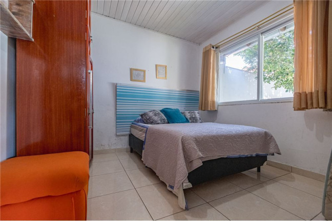 Imagem Casa com 4 Quartos à Venda, em Canasvieiras - Florianópolis Imagem Casa com 4 Quartos à Venda, em Canasvieiras - Florianópolis