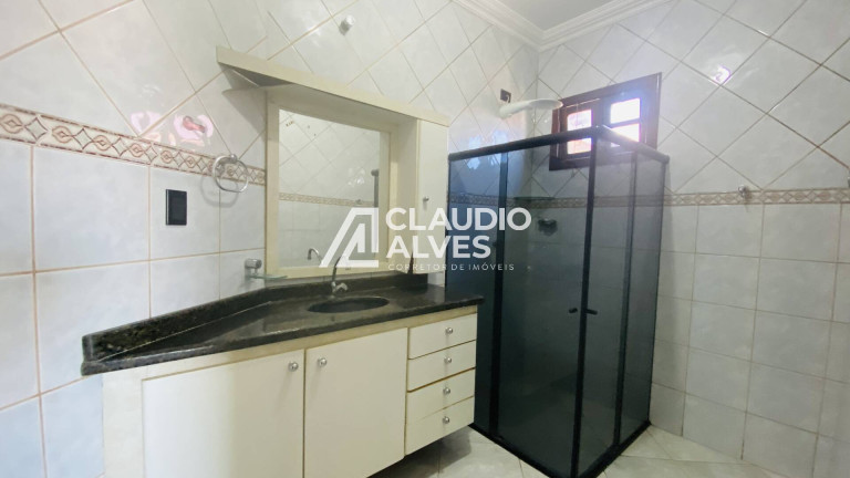 Imagem Casa com 5 Quartos à Venda, 200 m² em Cidade Nova - Feira De Santana