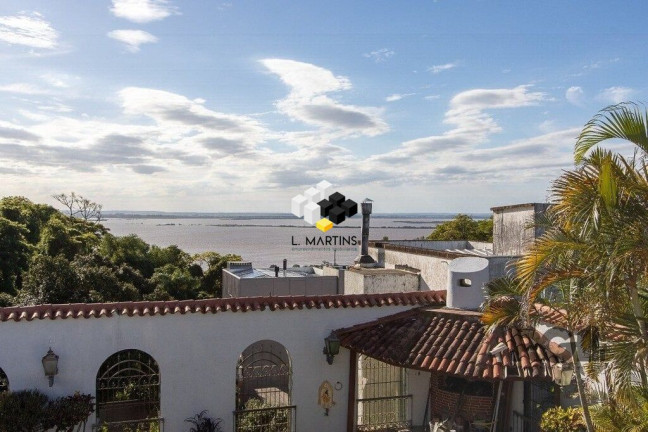 Casa com 3 Quartos à Venda, 580 m² em Santa Tereza - Porto Alegre