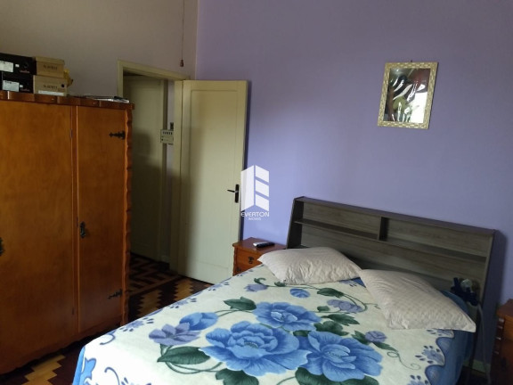 Imagem Casa com 3 Quartos à Venda,  em Centro - Santa Maria