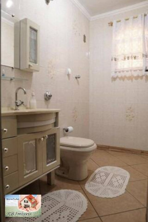 Imagem Casa com 3 Quartos à Venda, 195 m² em Jardim Marek - Santo André Imagem Casa com 3 Quartos à Venda, 195 m² em Jardim Marek - Santo André