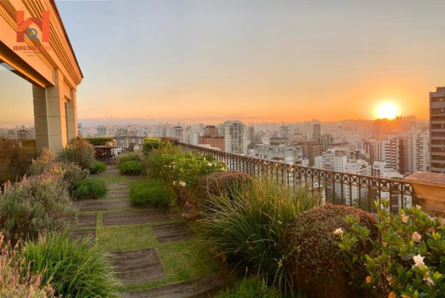 Imóvel com 4 Quartos à Venda, 1.060 m² em Vila Nova Conceição - São Paulo
