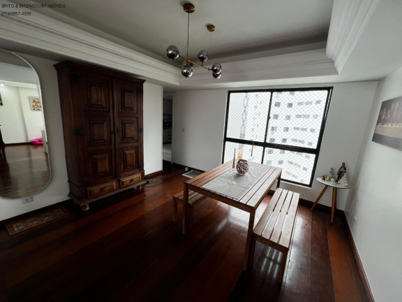 Imagem Imóvel com 3 Quartos à Venda, 200 m² em Graça - Salvador Imagem Imóvel com 3 Quartos à Venda, 200 m² em Graça - Salvador