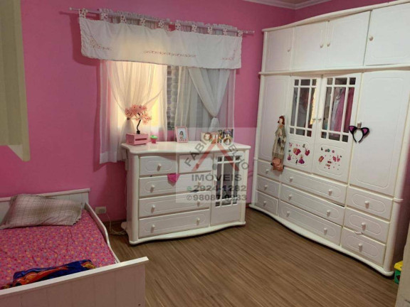 Imagem Sobrado com 3 Quartos à Venda, 200 m² em Interlagos - São Paulo