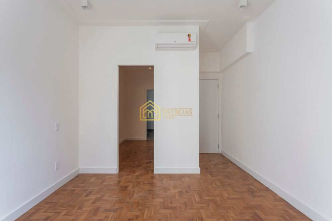 Imagem Apartamento com 3 Quartos à Venda ou Locação, 225 m² em Jardim Paulista - São Paulo Imagem Apartamento com 3 Quartos à Venda ou Locação, 225 m² em Jardim Paulista - São Paulo