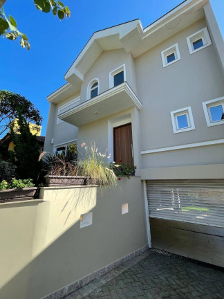 Imagem Casa com 3 Quartos à Venda, 284 m² em Agronômica - Florianópolis