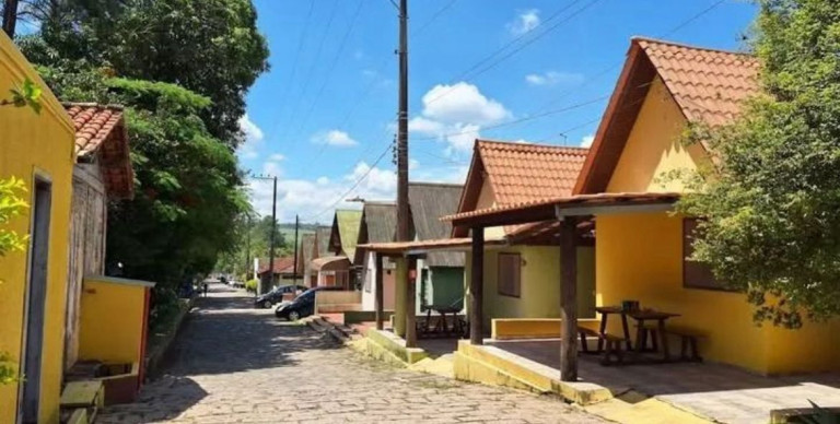 Imagem Casa com 2 Quartos à Venda, 100 m² em Vila Martins - Itu Imagem Casa com 2 Quartos à Venda, 100 m² em Vila Martins - Itu
