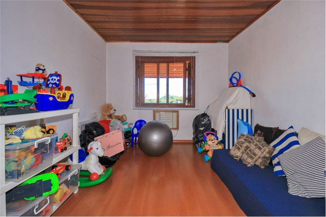 Imagem Casa de Condomínio com 3 Quartos à Venda, 220 m² em Ipanema - Porto Alegre
