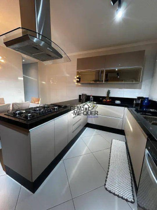 Sobrado com 3 Quartos à Venda, 208 m² em Vila Dos Remédios - São Paulo