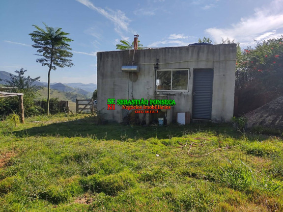 Imagem Casa com 2 Quartos à Venda, 450 m² em Sob Consulta - Virgínia Imagem Casa com 2 Quartos à Venda, 450 m² em Sob Consulta - Virgínia