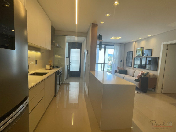 Imagem Apartamento com 3 Quartos à Venda, 213 m² em Agronômica - Florianópolis Imagem Apartamento com 3 Quartos à Venda, 213 m² em Agronômica - Florianópolis