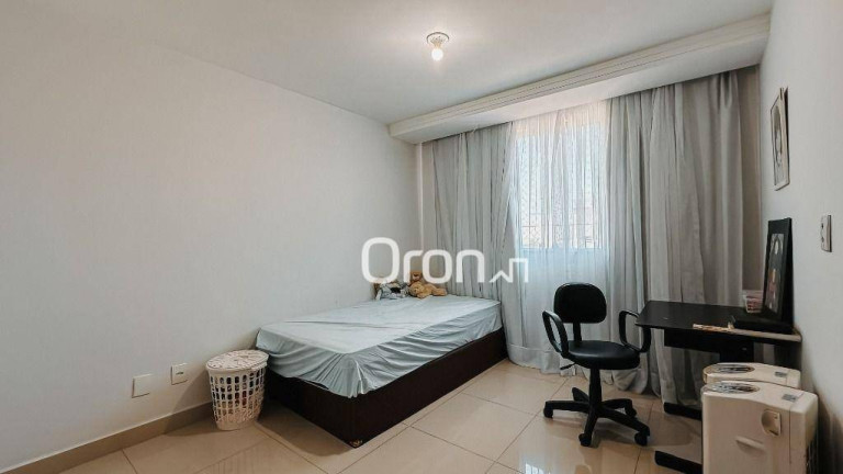 Imagem Sobrado com 5 Quartos à Venda, 317 m² em Setor Bueno - Goiânia