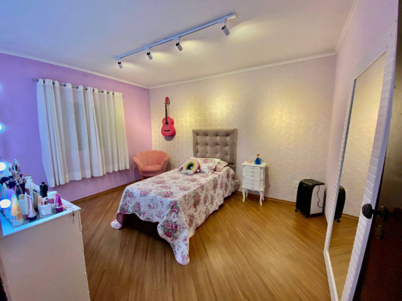 Imagem Casa com 5 Quartos à Venda, 200 m² em Jardim Do Estádio - Santo André Imagem Casa com 5 Quartos à Venda, 200 m² em Jardim Do Estádio - Santo André
