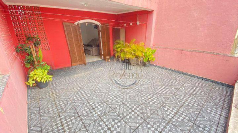 Imagem Sobrado com 3 Quartos à Venda, 288 m² em Parque Dos Bancários - São Paulo