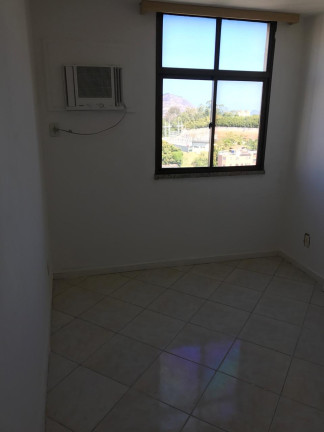 Imagem Imóvel com 2 Quartos à Venda, 65 m² em Ingá - Niterói