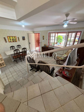 Imagem Casa de Condomínio com 4 Quartos à Venda, 110 m²