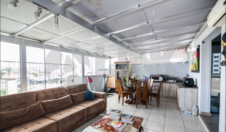 Imagem Imóvel com 3 Quartos à Venda, 155 m² em São Sebastião - Porto Alegre