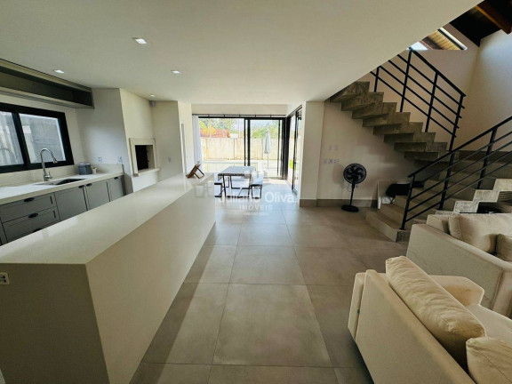Imagem Casa com 3 Quartos à Venda, 147 m² em Mariluz - Itapoá Imagem Casa com 3 Quartos à Venda, 147 m² em Mariluz - Itapoá