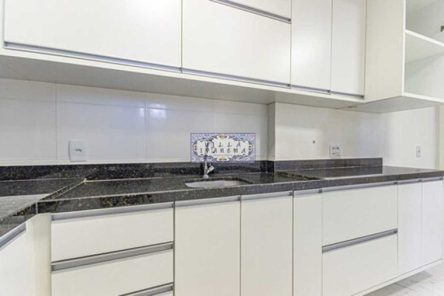 Imagem Apartamento com 2 Quartos à Venda, 68 m² em Lagoa - Rio De Janeiro