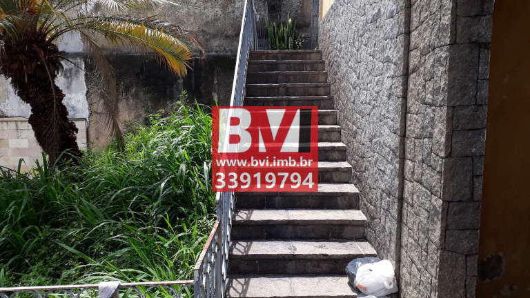Imagem Casa com 4 Quartos à Venda, 190 m² em Penha Circular - Rio De Janeiro Imagem Casa com 4 Quartos à Venda, 190 m² em Penha Circular - Rio De Janeiro