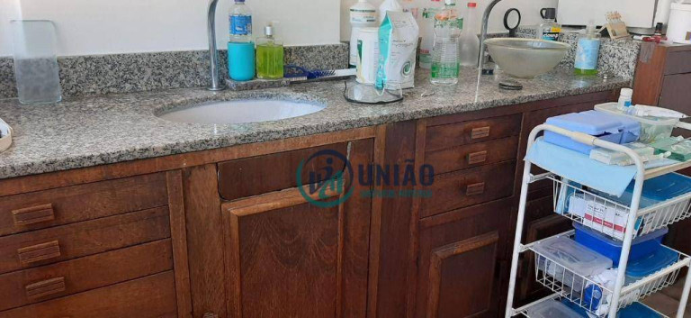 Imagem Sala Comercial à Venda, 35 m² em Icaraí - Niterói Imagem Sala Comercial à Venda, 35 m² em Icaraí - Niterói