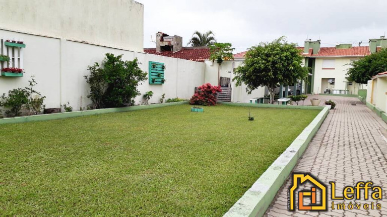 Imagem Casa com 2 Quartos à Venda, 60 m² em Capão Novo - Capão Da Canoa