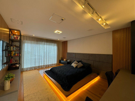 Imagem Casa com 5 Quartos à Venda, 1.160 m² em Alphaville Residencial Um - Barueri Imagem Casa com 5 Quartos à Venda, 1.160 m² em Alphaville Residencial Um - Barueri