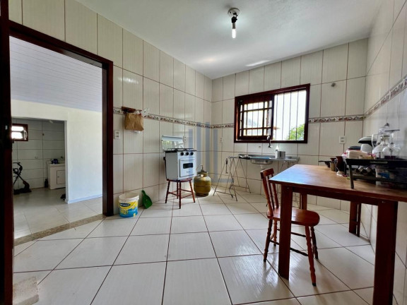 Imagem Casa com 3 Quartos à Venda, 136 m² em Oásis - Itaara
