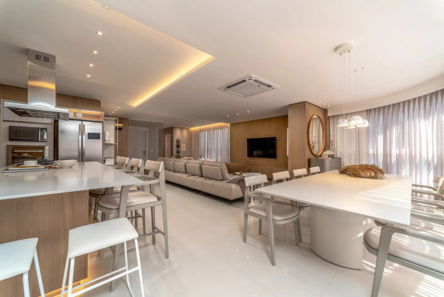 Imagem Apartamento com 4 Quartos à Venda, 233 m² em Centro - Balneário Camboriú