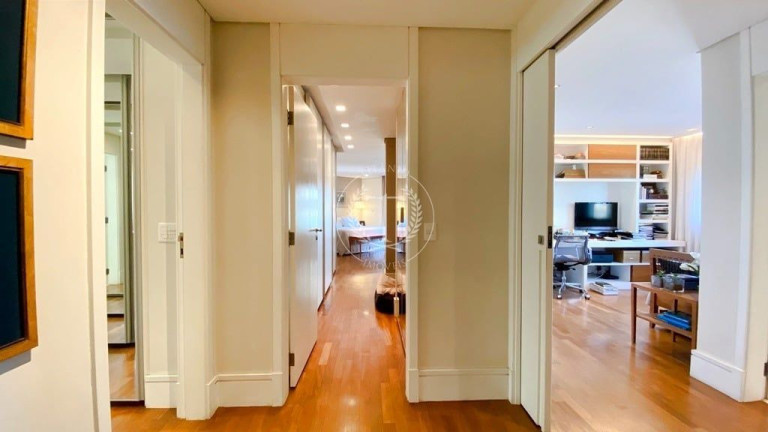 Imagem Apartamento com 3 Quartos à Venda, 326 m² em Moema - São Paulo