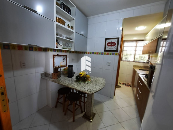 Imagem Apartamento com 3 Quartos à Venda, 172 m² em Nossa Senhora De Fátima - Santa Maria