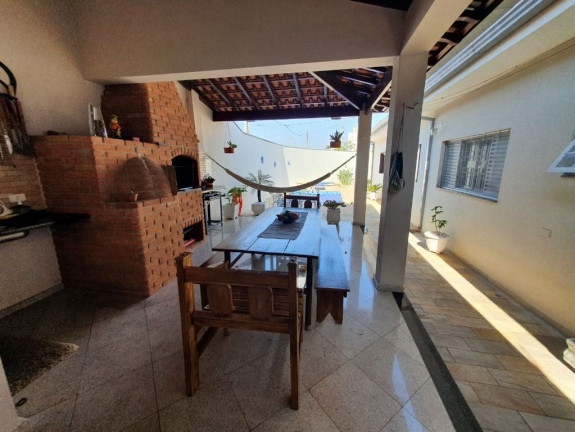 Imagem Casa com 3 Quartos à Venda, 200 m² em Residencial Furlan - Santa Bárbara D'oeste