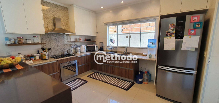 Imagem Casa com 3 Quartos à Venda, 227 m² em Loteamento Residencial Santa Gertrudes - Valinhos Imagem Casa com 3 Quartos à Venda, 227 m² em Loteamento Residencial Santa Gertrudes - Valinhos