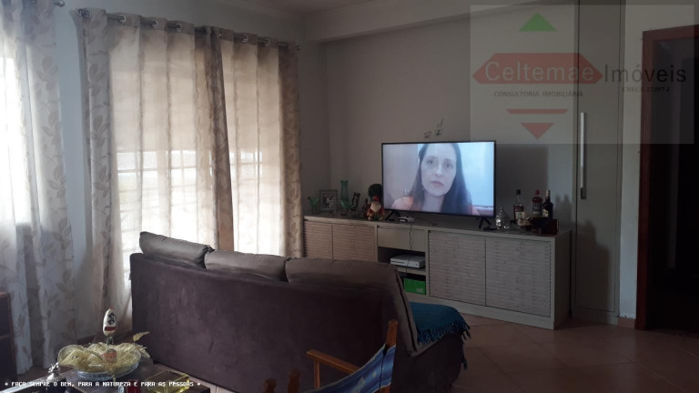 Imagem Casa com 2 Quartos à Venda, 199 m² em Centro - Taubaté