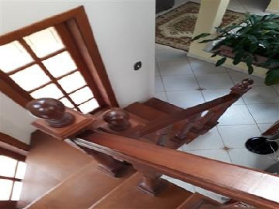 Imagem Casa com 3 Quartos à Venda, 450 m² em Vila Dom Pedro - Atibaia