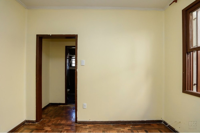 Imagem Apartamento com 1 Quarto à Venda, 38 m² em Santo Antônio - Porto Alegre Imagem Apartamento com 1 Quarto à Venda, 38 m² em Santo Antônio - Porto Alegre