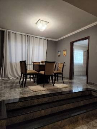 Imagem Casa com 4 Quartos à Venda, em Antônio Zanaga - Americana Imagem Casa com 4 Quartos à Venda, em Antônio Zanaga - Americana