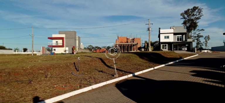 Imagem Terreno à Venda, 378 m² em Camobi - Santa Maria Imagem Terreno à Venda, 378 m² em Camobi - Santa Maria