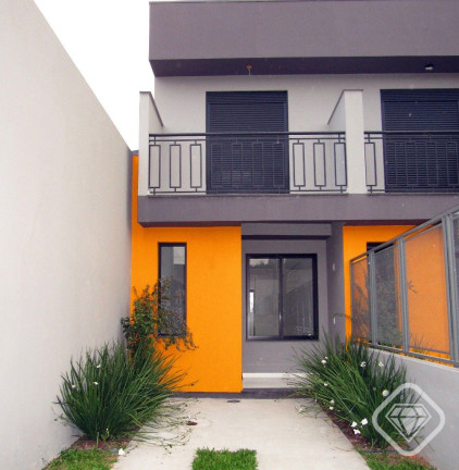 Imagem Casa com 2 Quartos à Venda, 88 m² em Hípica - Porto Alegre