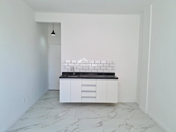 Imagem Kitnet com 1 Quarto à Venda, 30 m² em Centro - Rio De Janeiro Imagem Kitnet com 1 Quarto à Venda, 30 m² em Centro - Rio De Janeiro