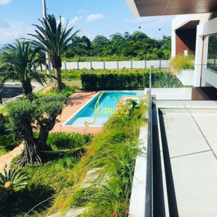 Imagem Sobrado com 6 Quartos à Venda, 1.195 m² em Zona Nova - Capão Da Canoa