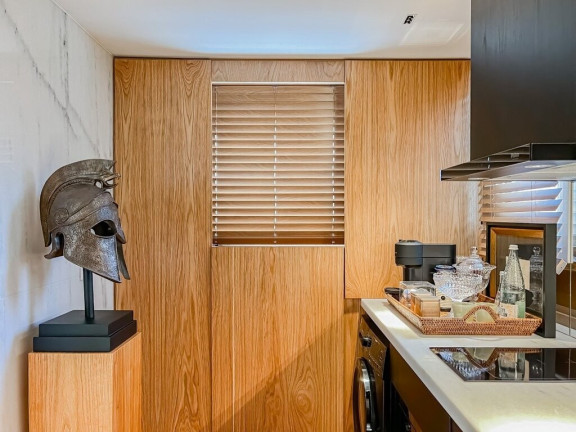 Imagem Apartamento com 1 Quarto à Venda, 84 m² em Três Figueiras - Porto Alegre Imagem Apartamento com 1 Quarto à Venda, 84 m² em Três Figueiras - Porto Alegre