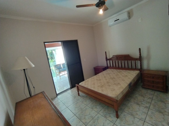 Imagem Imóvel com 4 Quartos à Venda, em Riviera - Bertioga Imagem Imóvel com 4 Quartos à Venda, em Riviera - Bertioga