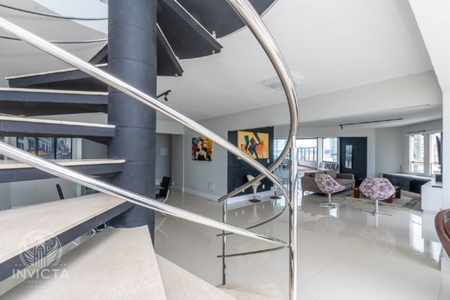 Imagem Cobertura com 5 Quartos à Venda, 623 m² em Centro - Balneário Camboriú