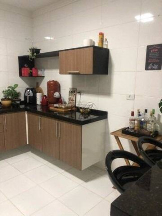Imagem Sobrado com 3 Quartos à Venda, 120 m² em Vila Areao - Taubaté Imagem Sobrado com 3 Quartos à Venda, 120 m² em Vila Areao - Taubaté