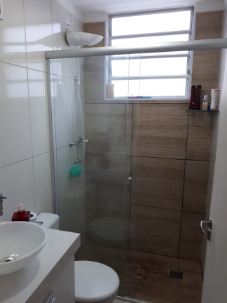 Imagem Apartamento com 2 Quartos à Venda,  em Bauru