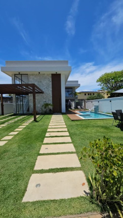 Imagem Casa com 7 Quartos à Venda, 320 m² em Guarajuba - Camaçari
