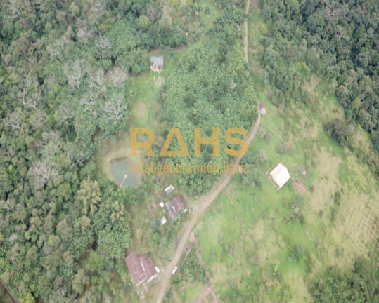 Imagem Chácara com 4 Quartos à Venda, 912.000 m² em Pirabeiraba (pirabeiraba) - Joinville Imagem Chácara com 4 Quartos à Venda, 912.000 m² em Pirabeiraba (pirabeiraba) - Joinville