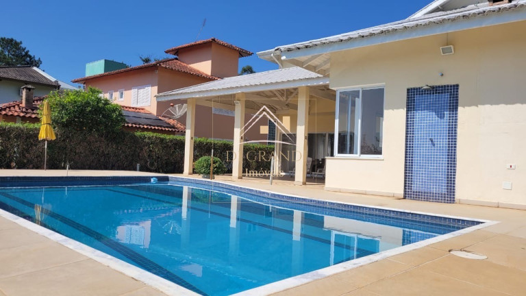 Imagem Casa com 6 Quartos à Venda, 529 m² em Alpes De Guararema - Guararema
